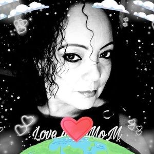 Meet your Posher, Clara